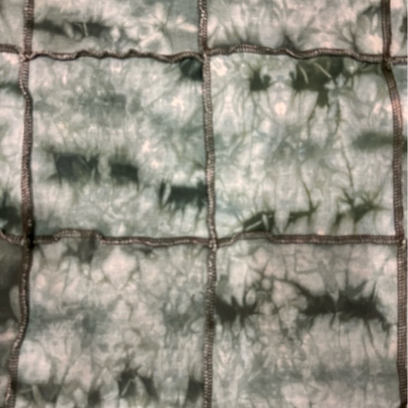 Lei Lotus Made in Nepal Green Tie Dye T-shirt Size Large - Picture 5 of 6